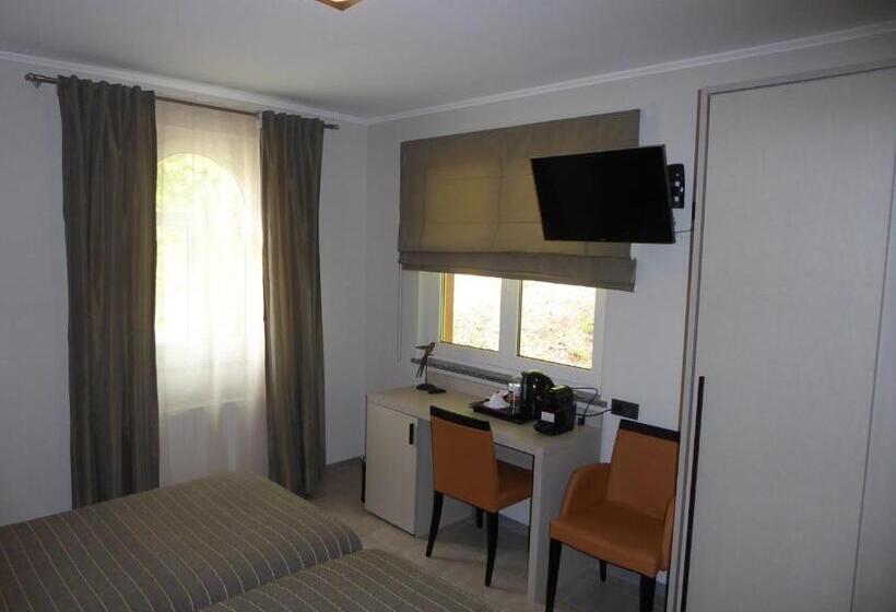 غرفة قياسية, Appart Hotel Gwendy