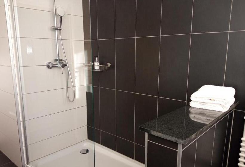 استودیوی استاندارد, Appart Hotel Gwendy