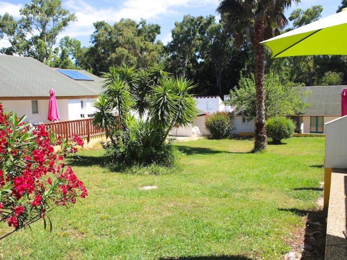 Семейное Бунгало, Fkk Feriendorf Village Naturiste Club Corsicana