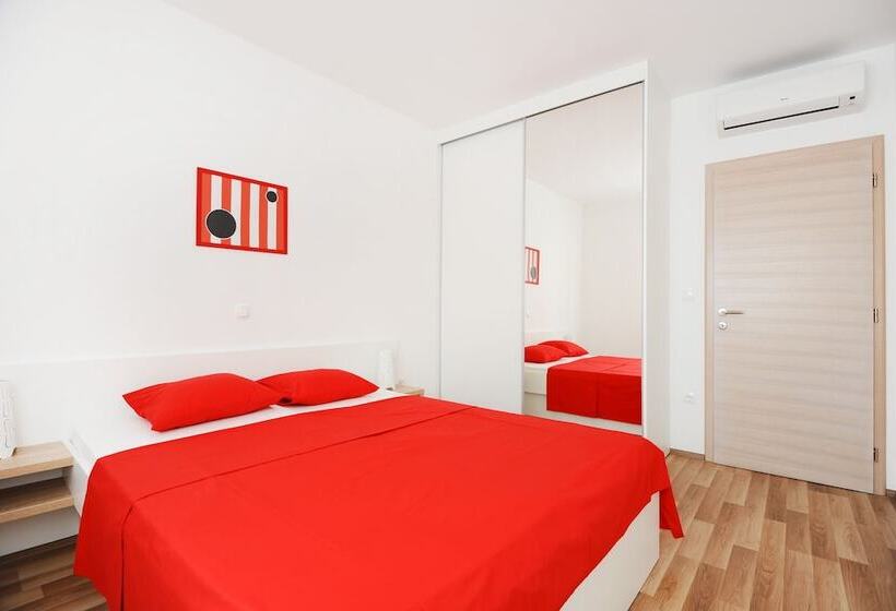 舒适两卧公寓, Apartments Hills