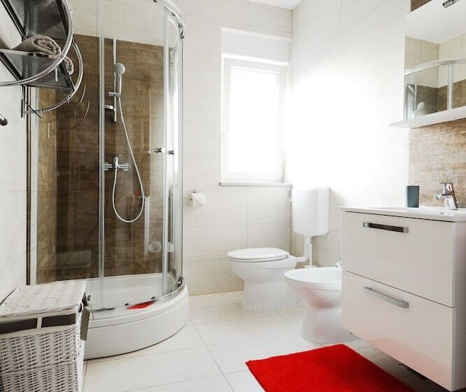 舒适两卧公寓, Apartments Hills