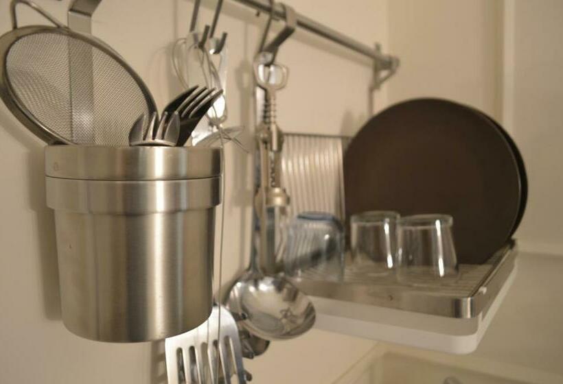 חדר סטנדרט לשלושה, Palazzo Liguori