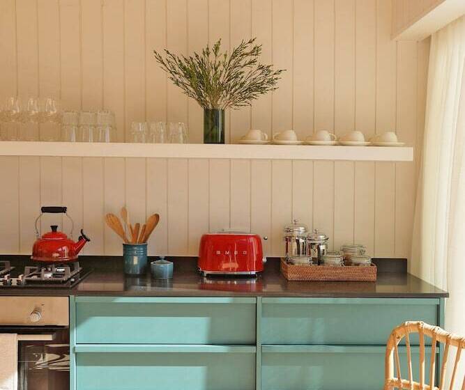 1ベッドルームハウス, Coot Club