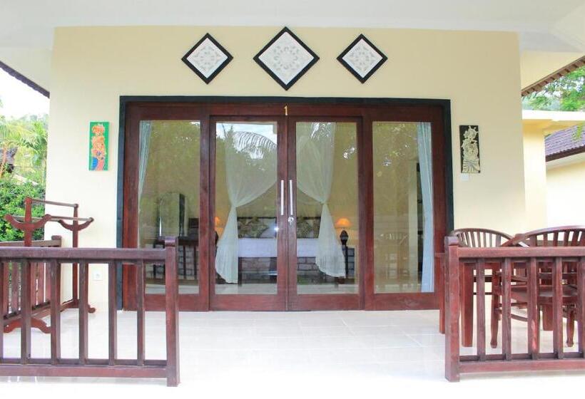 غرفة قياسية مطلّة علي الحديقة, Bintang Beach Villa