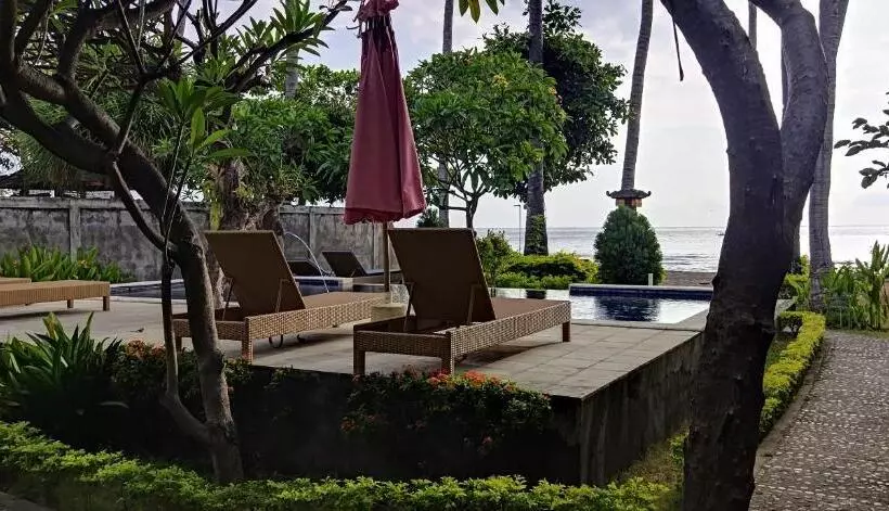 ガーデンビュースタンダードルーム, Bintang Beach Villa