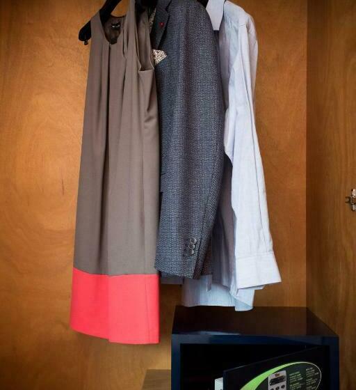 חדר סטנדרט יחיד, Majorana