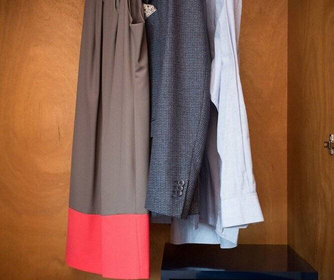 חדר סטנדרט, Majorana