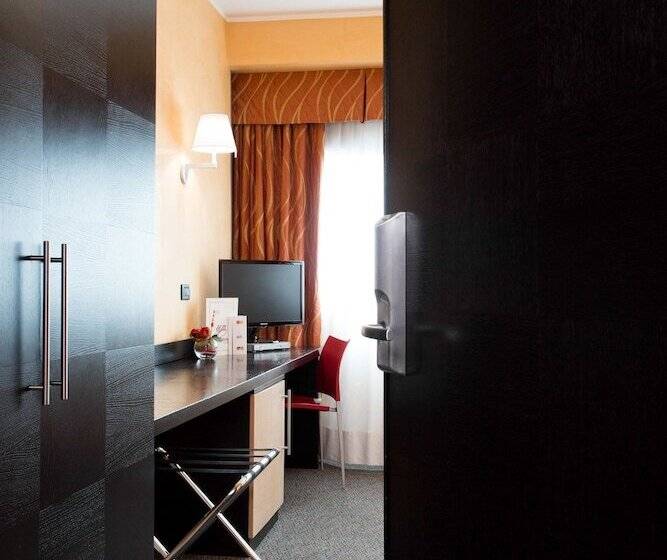 חדר סטנדרט יחיד, Majorana