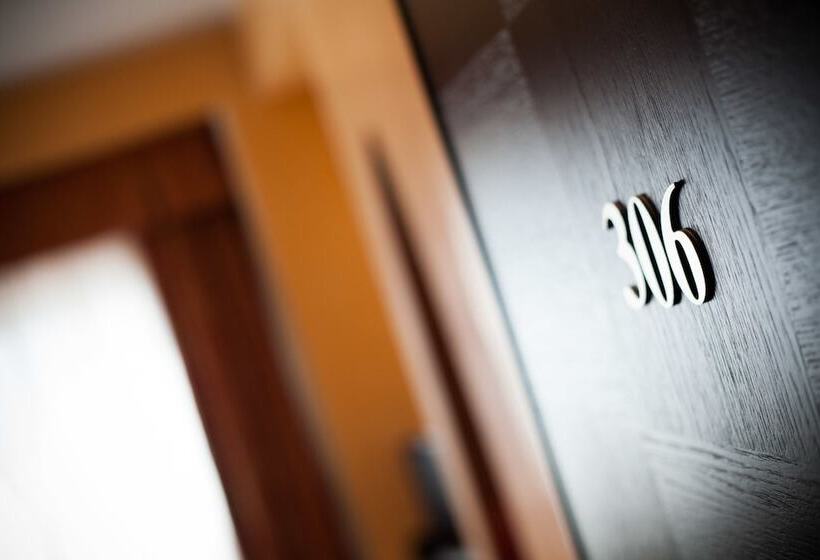 غرفة قياسية فردية, Majorana