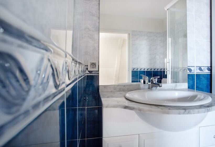 آپارتمان 1 خوابه, Médicis Home Puteaux