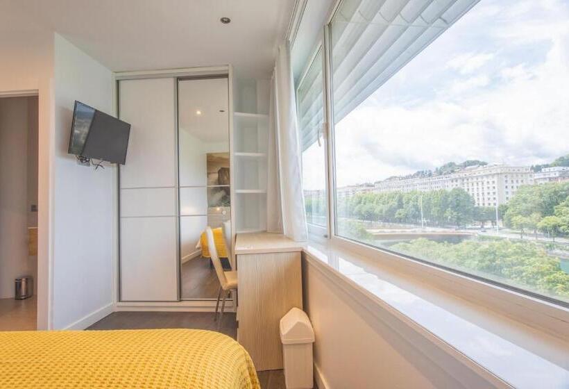 اتاق استاندارد با چشمانداز رودخانه, Pensión Riberas Del Urumea