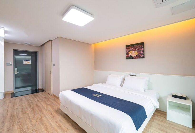 חדר סטנדרט, The Hotel Soo