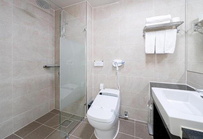 חדר סטנדרט, The Hotel Soo