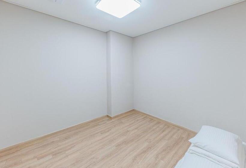 סוויטת דלוקס נוף לים, The Hotel Soo