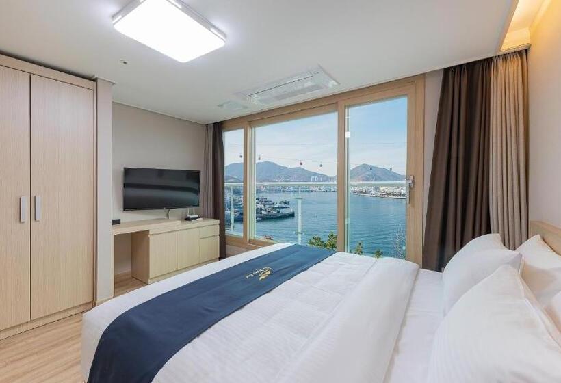 Люкс Deluxe Вид на Море, The Hotel Soo