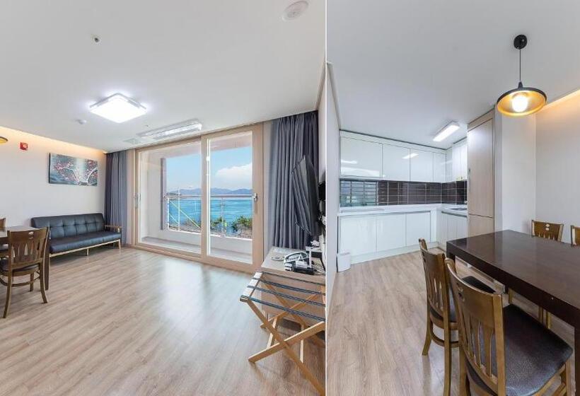 סוויטת דלוקס נוף לים, The Hotel Soo