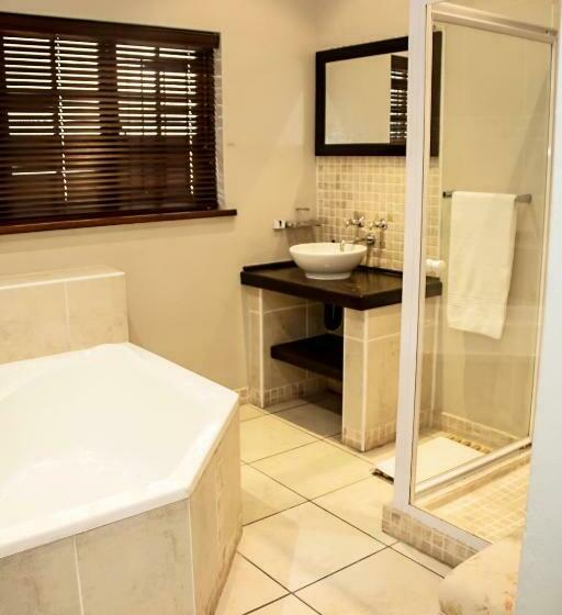 スタンダードルーム, Beaufort Manor Country Lodge