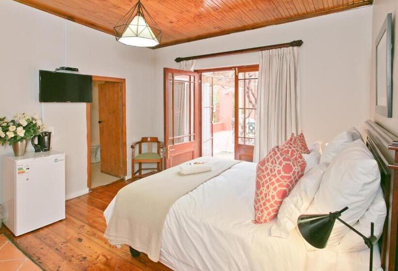 Номер Стандарт, Beaufort Manor Country Lodge