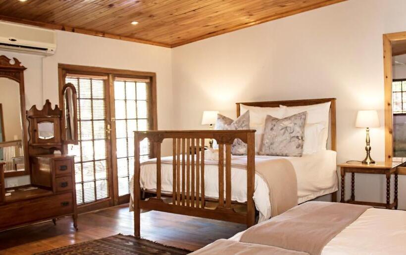 ファミリールーム, Beaufort Manor Country Lodge