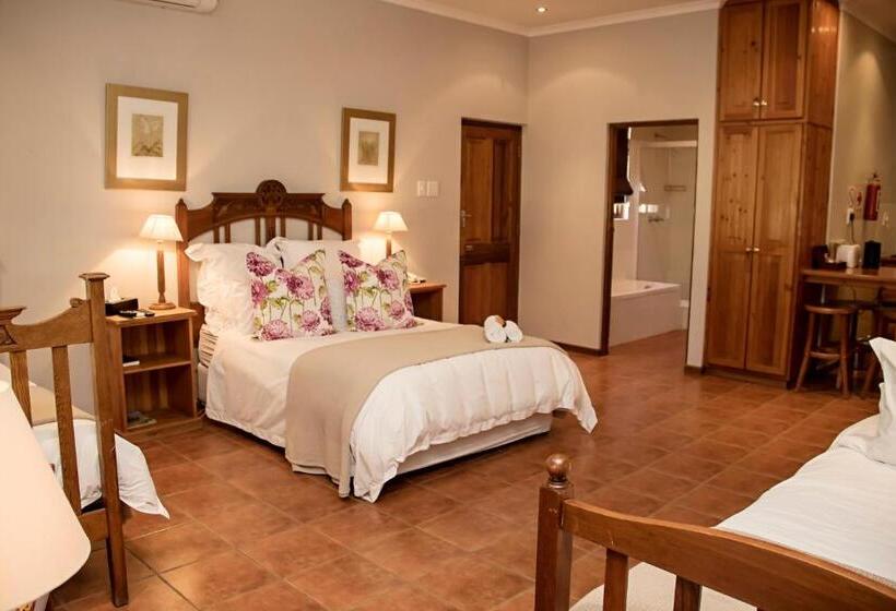 Хижина, Beaufort Manor Country Lodge