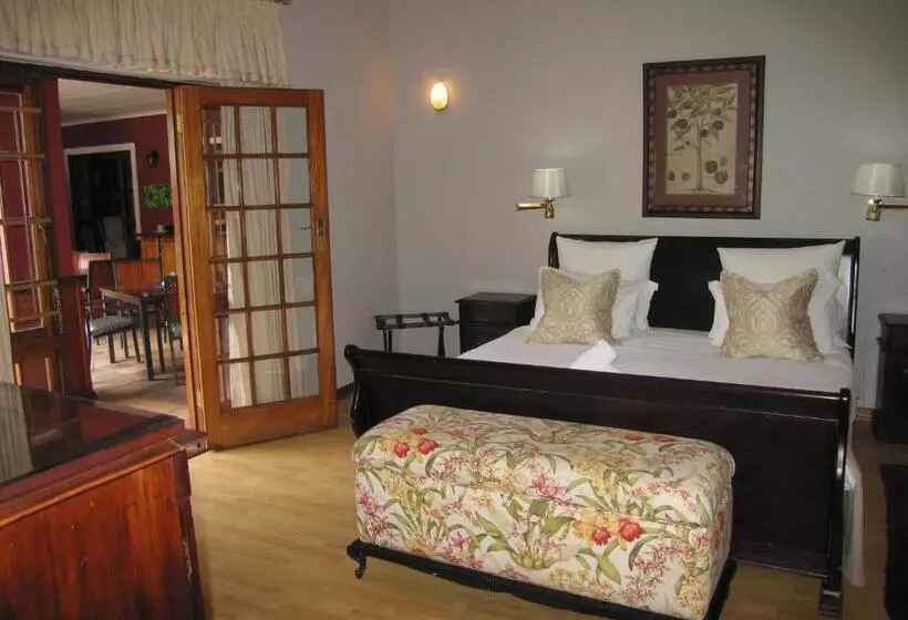 キングサイズベッドのスタンダードルーム, Beaufort Manor Country Lodge
