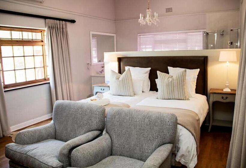 スーペリアールーム, Beaufort Manor Country Lodge