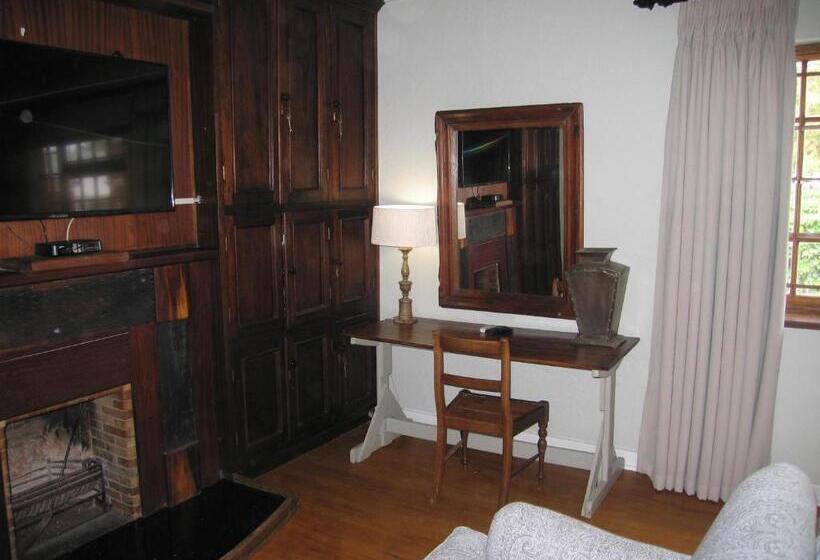 スーペリアールーム, Beaufort Manor Country Lodge