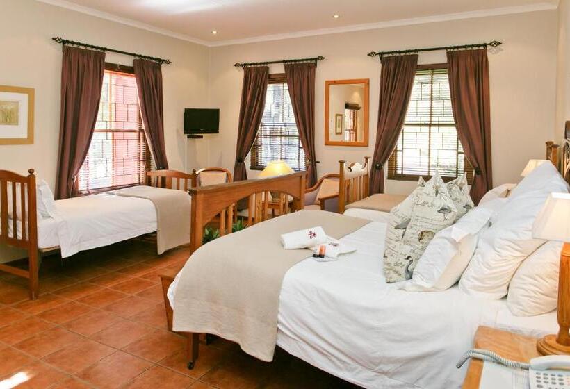 キャビン, Beaufort Manor Country Lodge