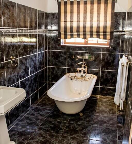 デラックスルーム, Beaufort Manor Country Lodge