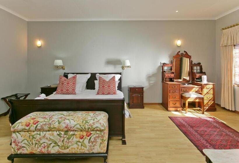 キングサイズベッドのスタンダードルーム, Beaufort Manor Country Lodge