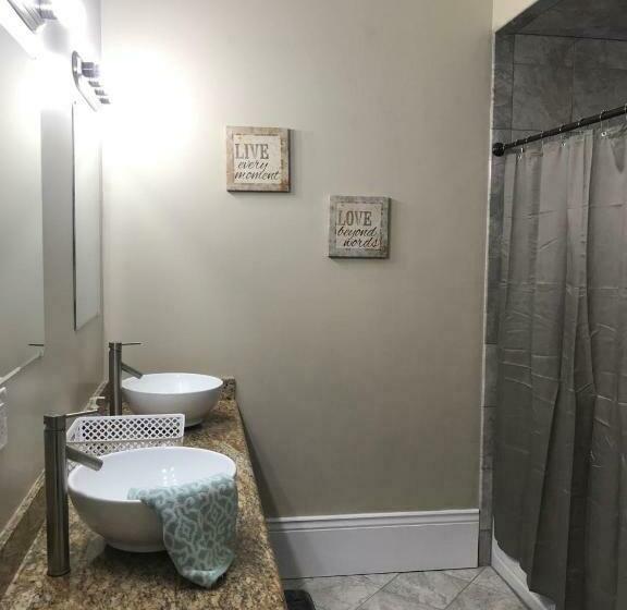 سوئیت با بالکن, Wg Creole House 1850