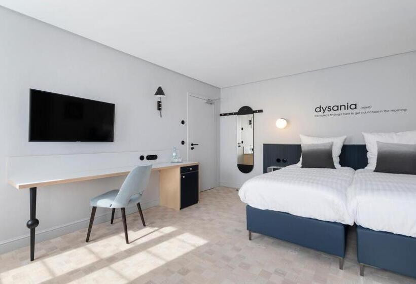 اتاق لوکس با بالکن, -restaurant Beim Schlass