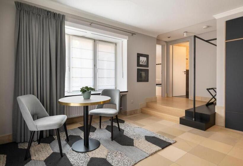 سوییت اجرایی, -restaurant Beim Schlass