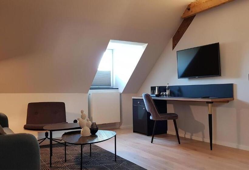 اتاق استاندارد, -restaurant Beim Schlass