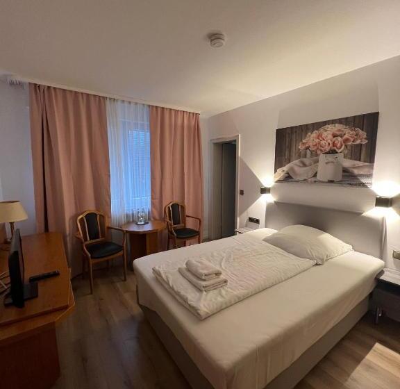 Номер Стандарт, 9 Enhof