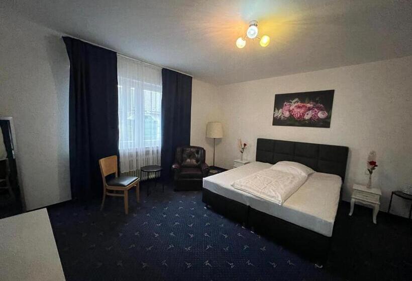 اتاق استاندارد, 9 Enhof