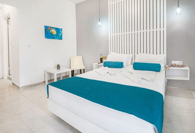 חדר סופריור, Thassian Riviera