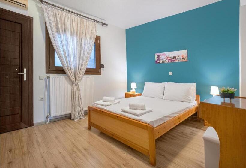 סוויטת סופריור, Thassian Riviera