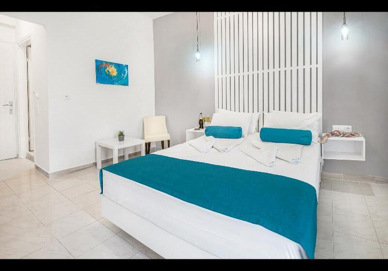 חדר סופריור, Thassian Riviera