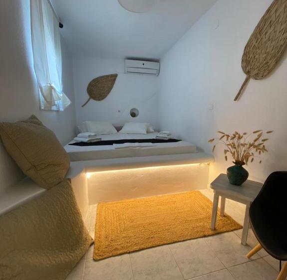 غرفة ديلوكس, Vougli View