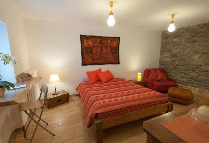 غرفة قياسية مطلة على الجبل, B&b Enchanté