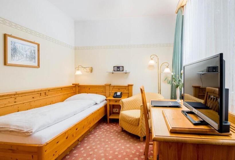 高级单人间, Engadinerhof Superior