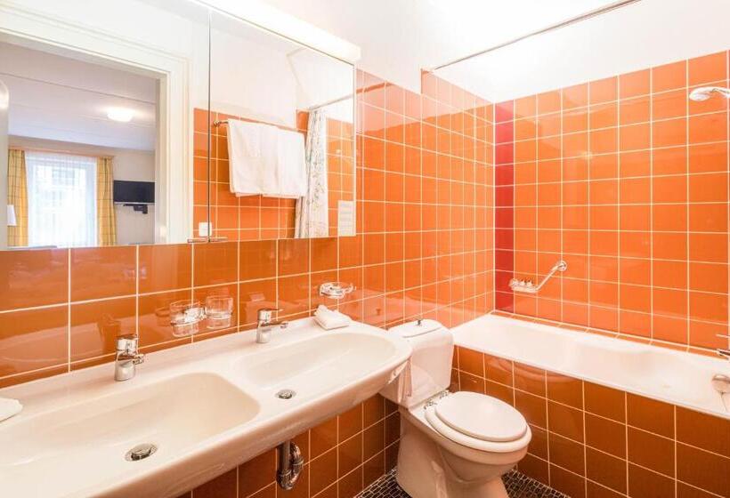 标准间, Engadinerhof Superior