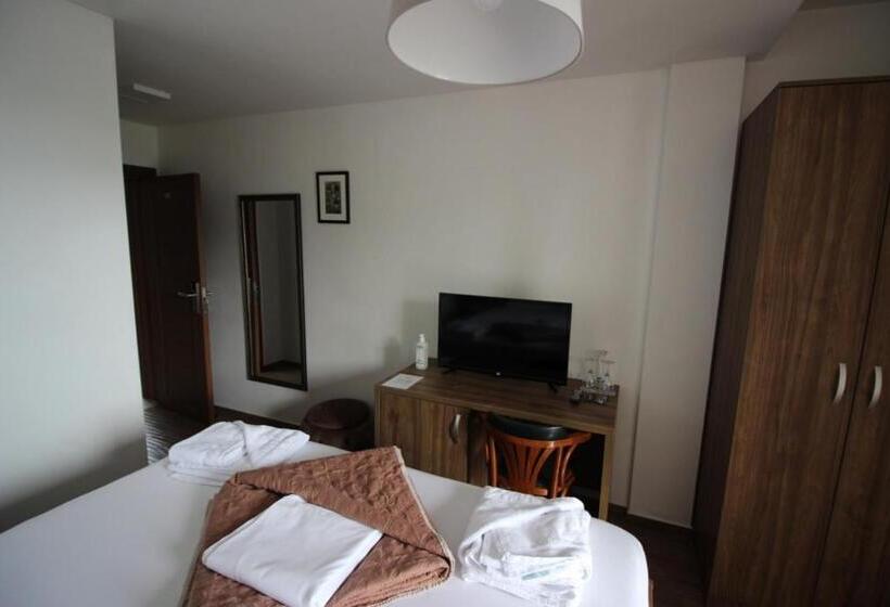 Standaardkamer met Uitzicht op het Meer, La Terrazza