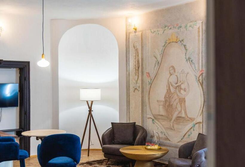 １ベッドルームのスーペリアアパートメント, Opera Apartments