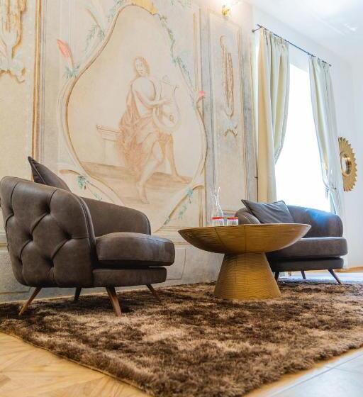 １ベッドルームのスーペリアアパートメント, Opera Apartments