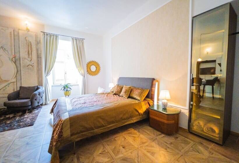 １ベッドルームのスーペリアアパートメント, Opera Apartments