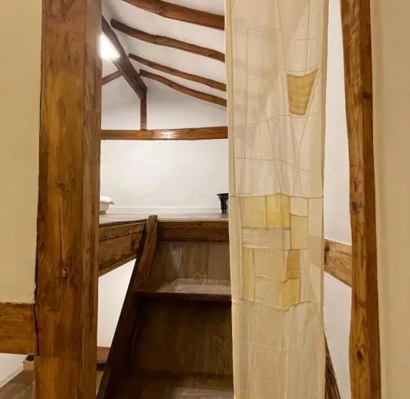 ファミリールーム, Eoulim House