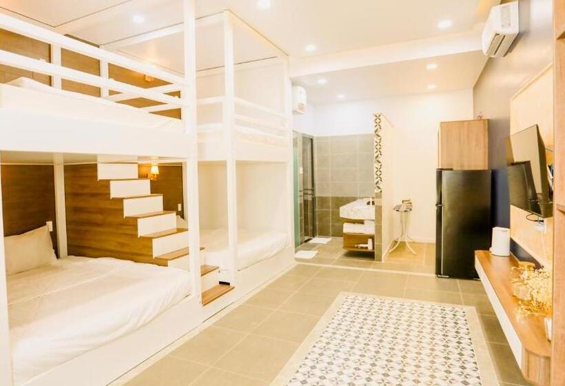 سوئیت با تخت بزرگ, Kiwi S Homestay & Cafe