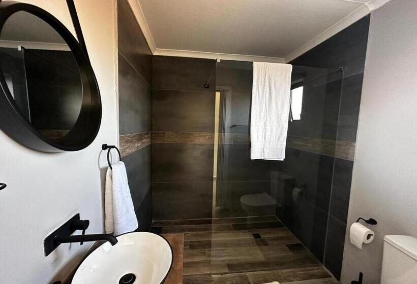 חדר סטנדרט נוף לבריכה, Suumthing Private Guesthouse